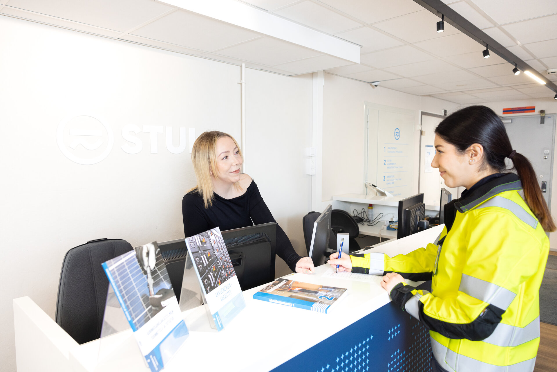 WordPress 1920px_Sähköinfo (Kuva Satu Mali)-4